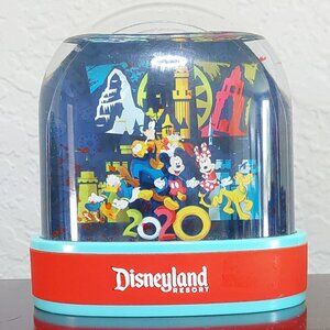 2020 Disneyland Resort Mickey & Friends Plastic Snow Globe Collectible